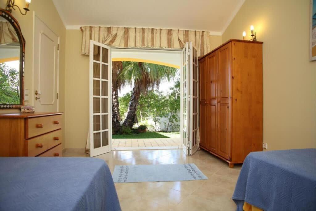Juniper Fenced Pool Spacious House Vakantiehuis *